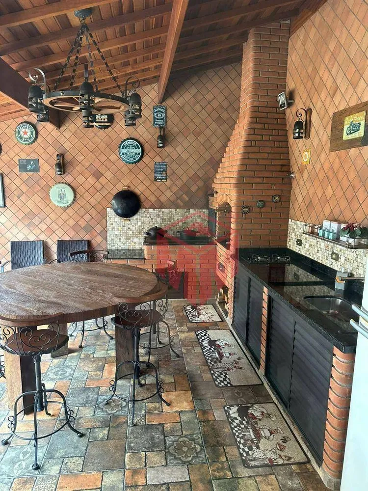 Sobrado, 3 quartos, 299 m² - Foto 9