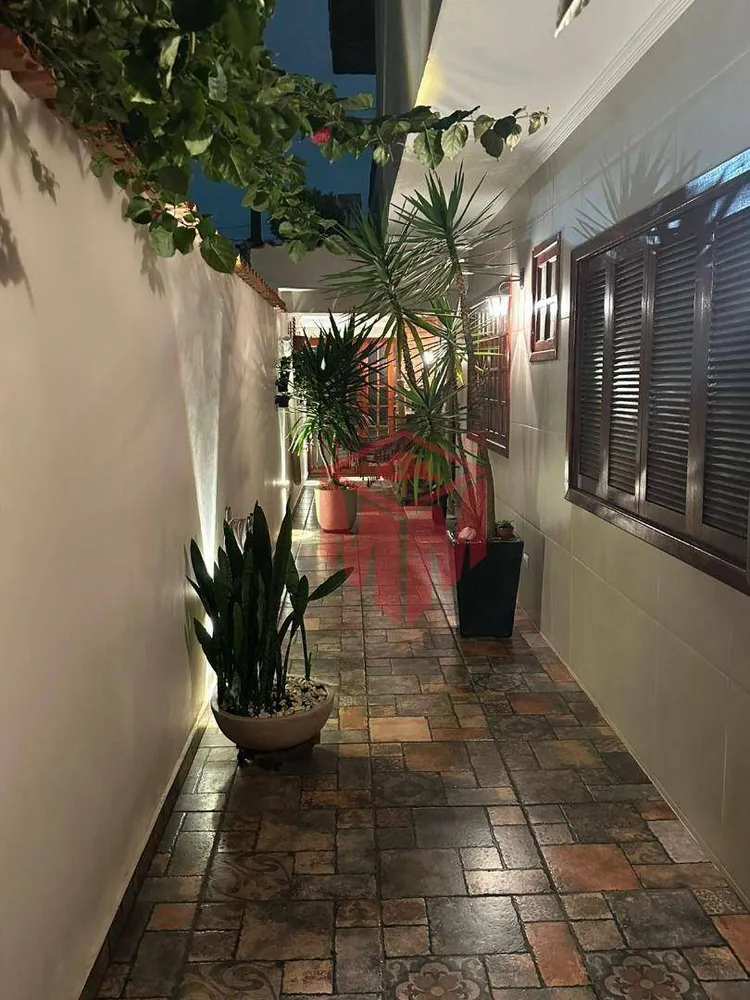 Sobrado, 3 quartos, 299 m² - Foto 6