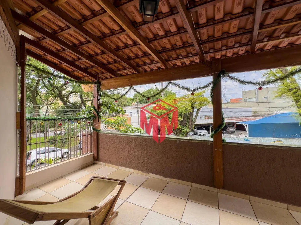 Sobrado, 3 quartos, 242 m² - Foto 13