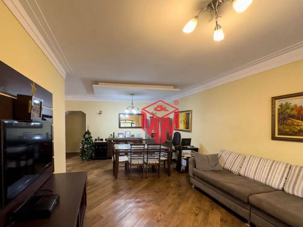 Sobrado, 3 quartos, 242 m² - Foto 4