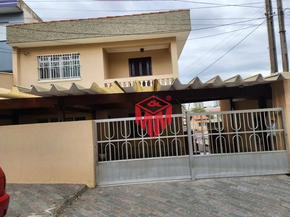 Sobrado, 3 quartos, 236 m² - Foto 1