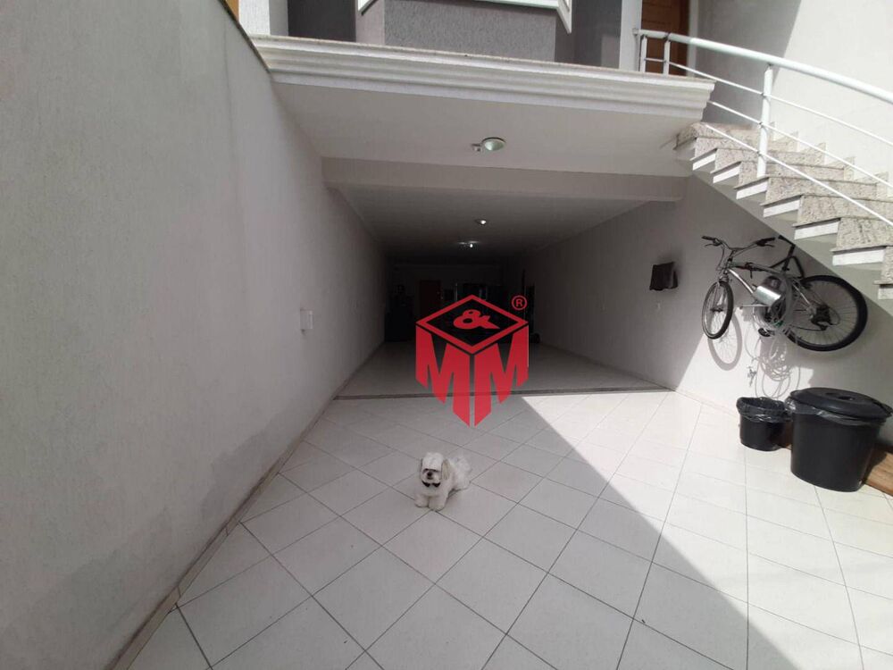 Sobrado, 3 quartos, 249 m² - Foto 1