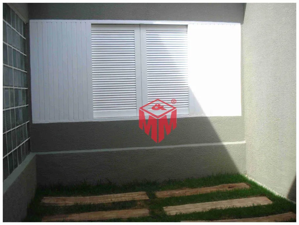 Casa, 3 quartos, 243 m² - Foto 3