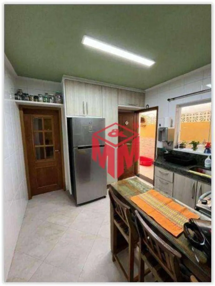 Sobrado, 4 quartos, 188 m² - Foto 1