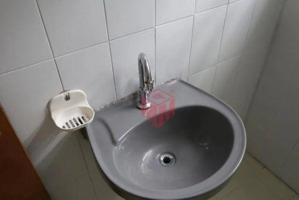 Casa, 5 quartos, 145 m² - Foto 2