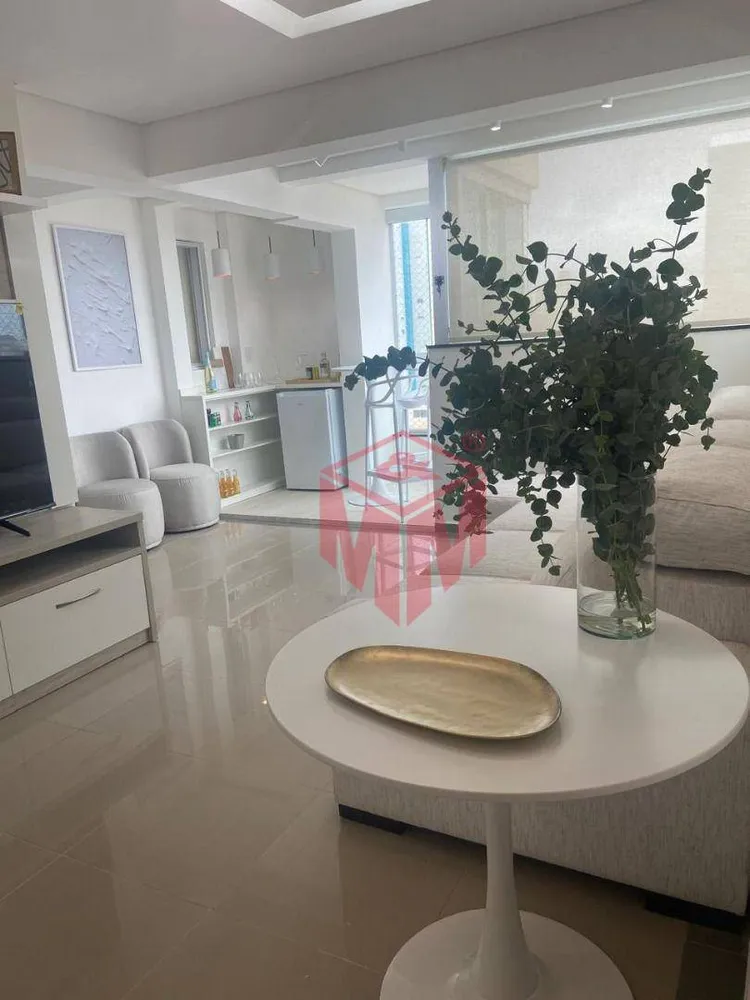 Cobertura, 3 quartos, 166 m² - Foto 2