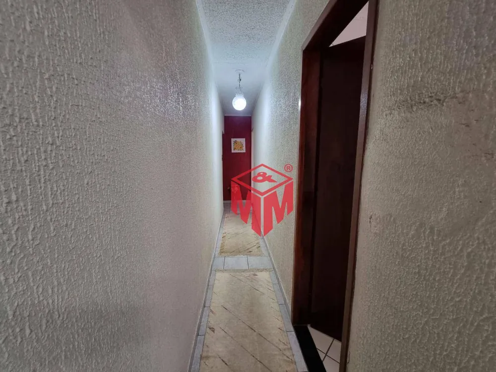 Casa, 3 quartos, 207 m² - Foto 4