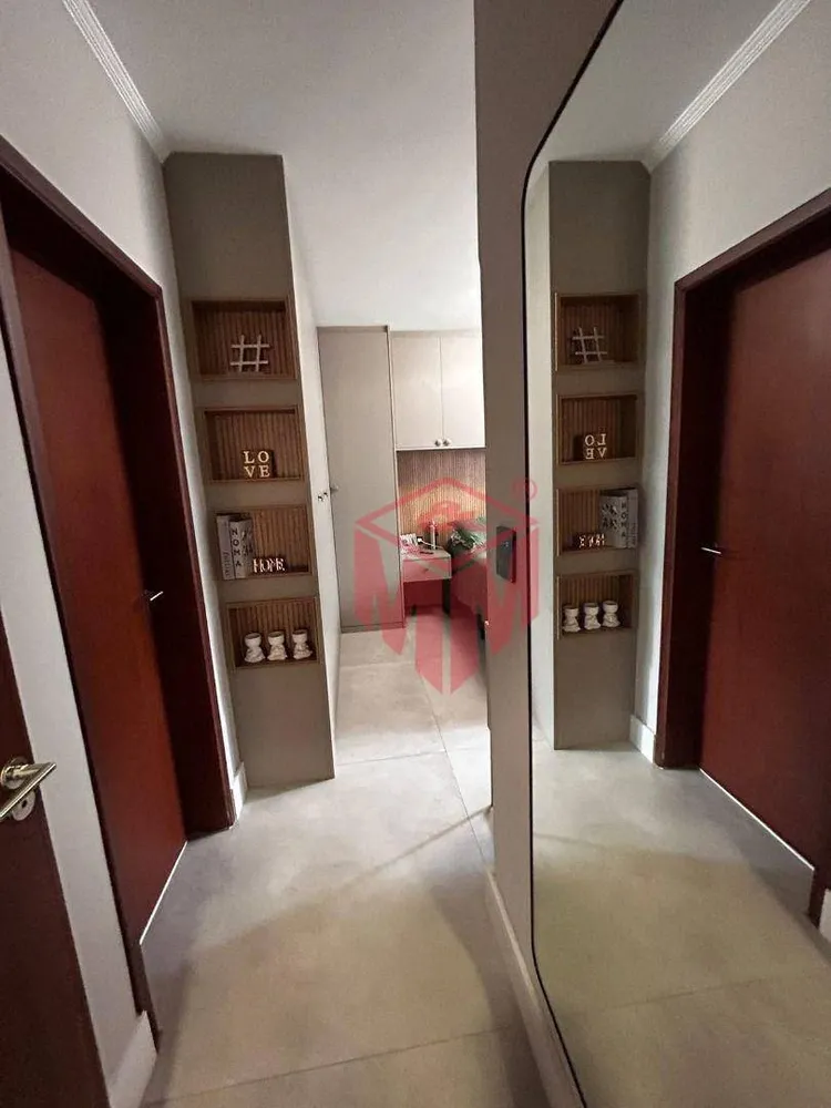Sobrado, 3 quartos, 295 m² - Foto 1
