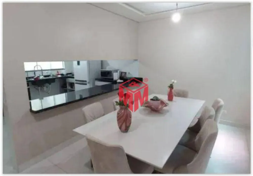 Sobrado, 3 quartos, 244 m² - Foto 2