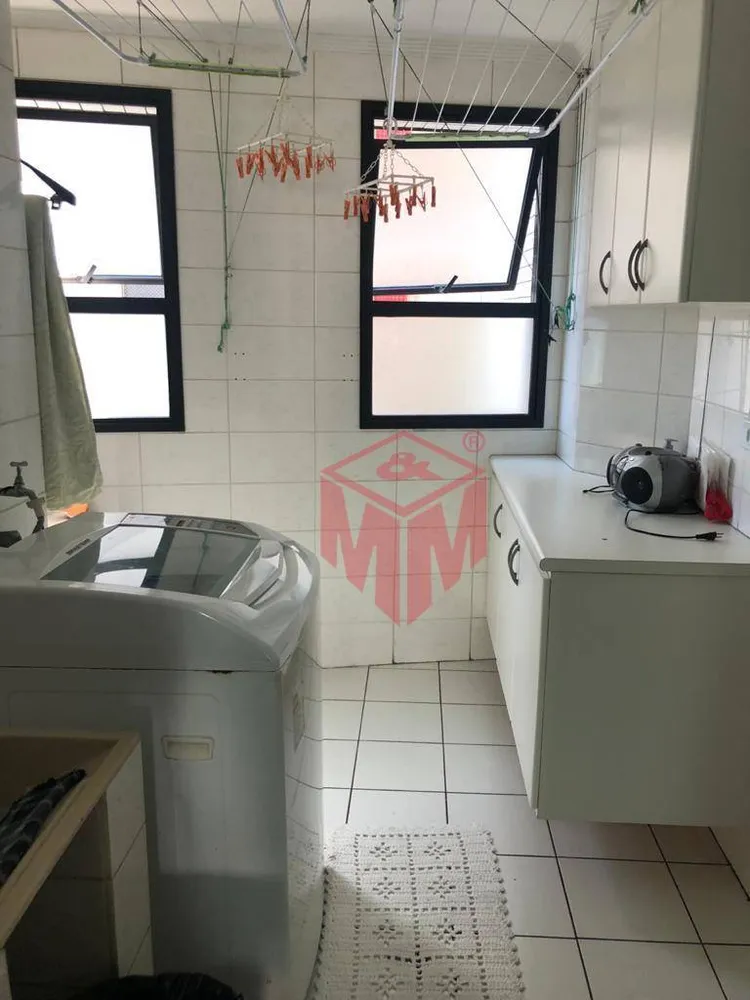 Apartamento, 3 quartos, 140 m² - Foto 1