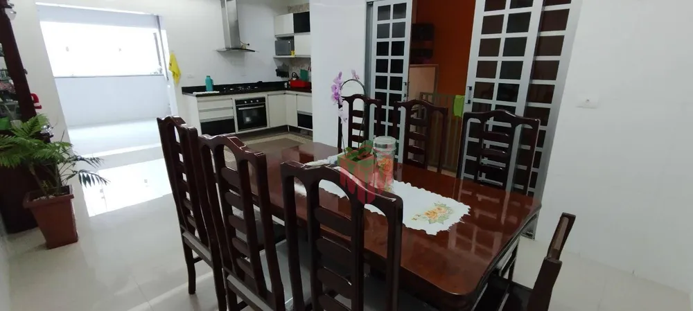 Sobrado, 5 quartos, 377 m² - Foto 3