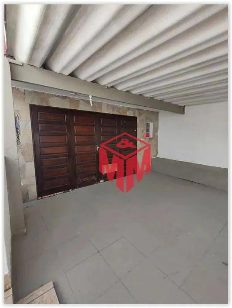 Casa, 3 quartos, 220 m² - Foto 1