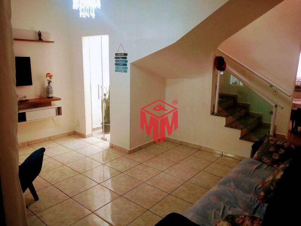 Sobrado à venda com 3 quartos, 124m² - Foto 1