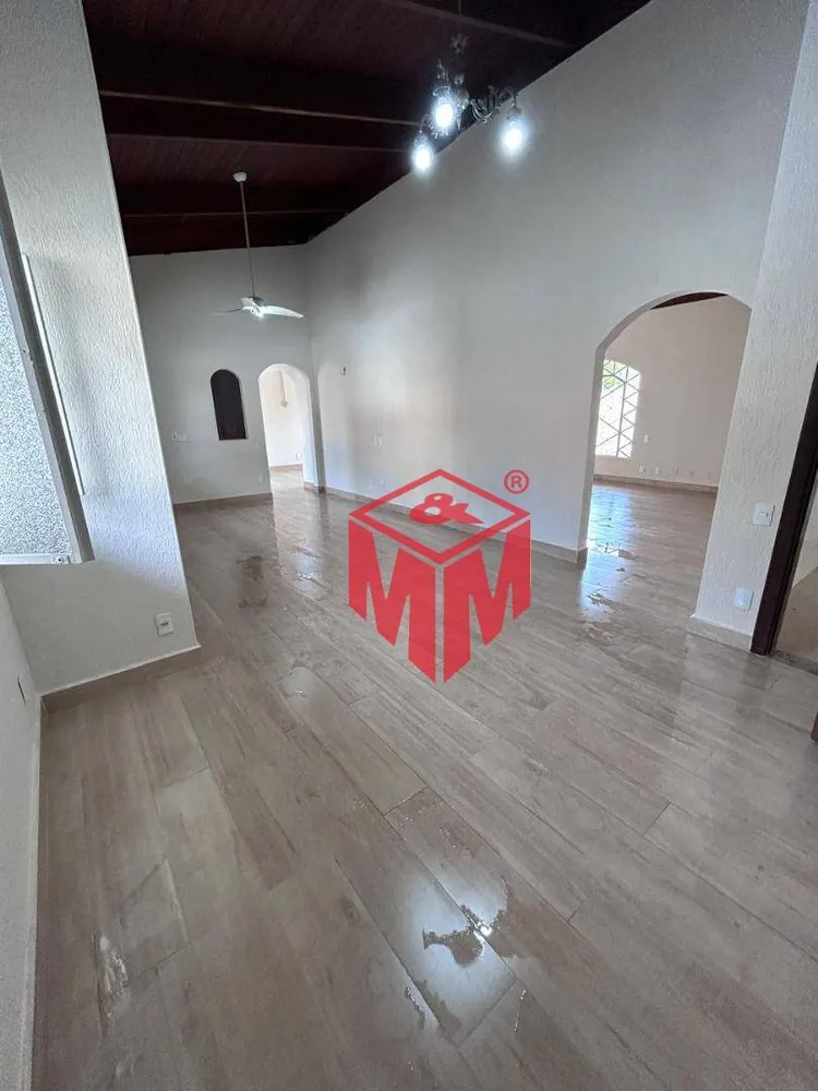 Casa, 4 quartos, 608 m² - Foto 2