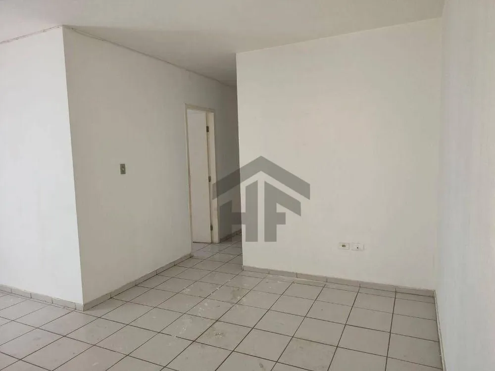 Apartamento, 3 quartos, 70 m² - Foto 2