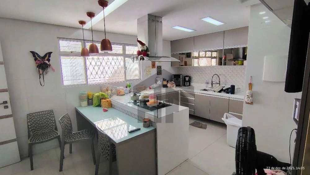 Casa, 3 quartos, 141 m² - Foto 8