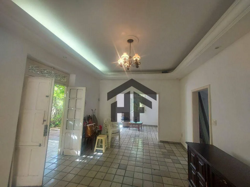 Casa, 4 quartos, 355 m² - Foto 1