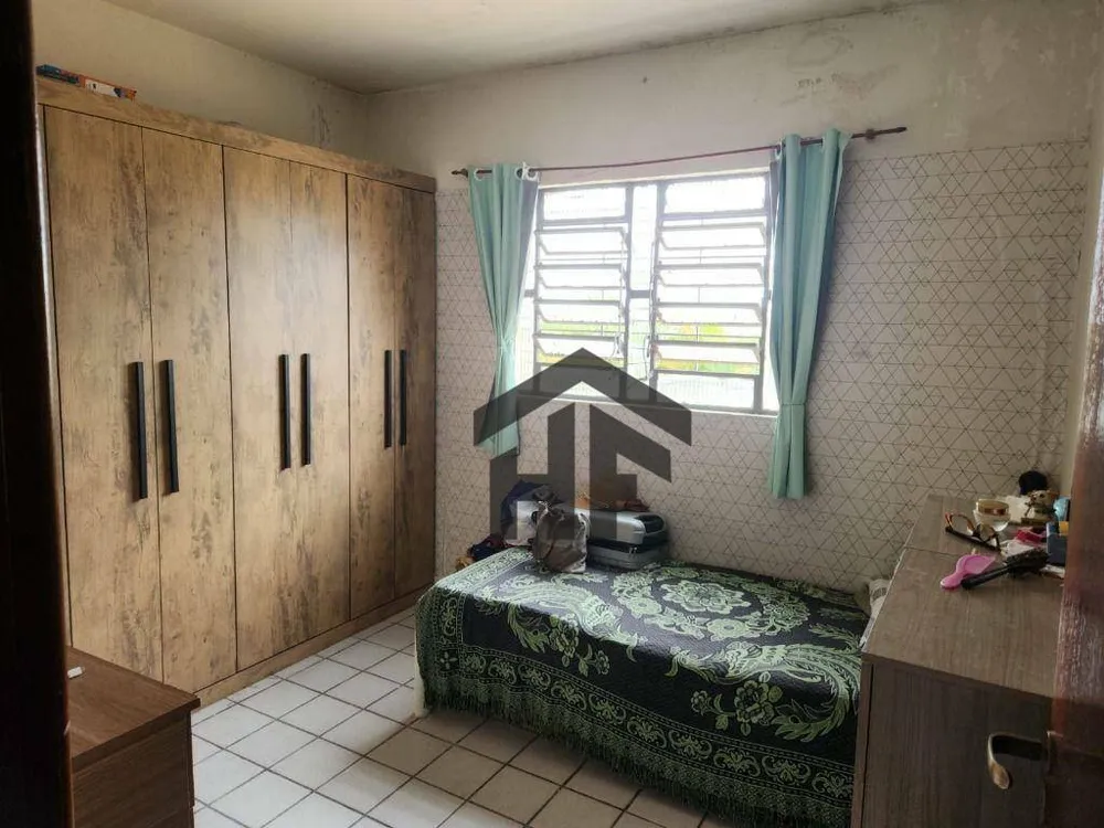 Casa, 5 quartos, 252 m² - Foto 13