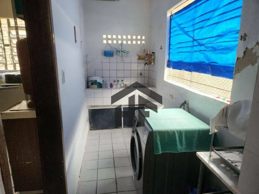 Casa, 5 quartos, 252 m² - Foto 8