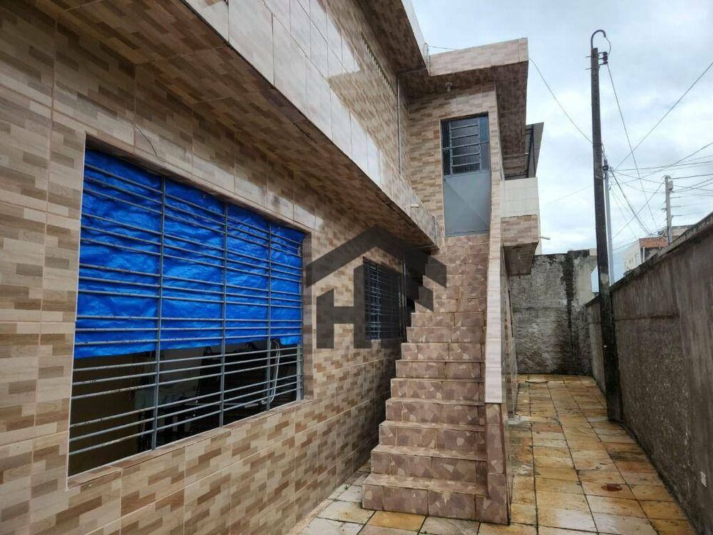 Casa, 5 quartos, 252 m² - Foto 2