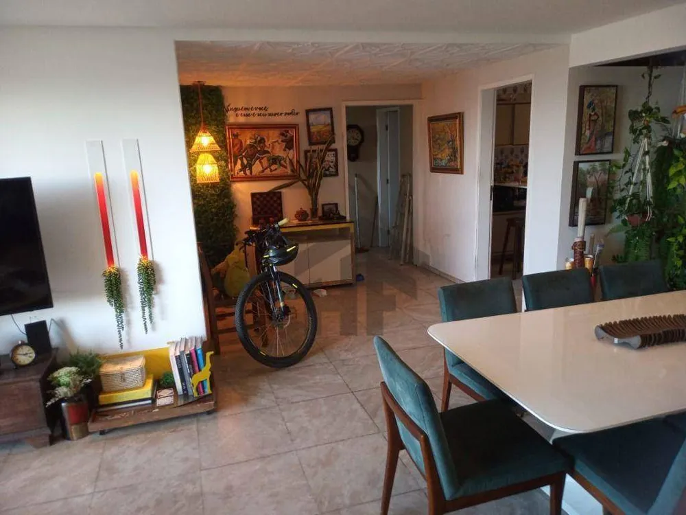 Apartamento, 3 quartos, 170 m² - Foto 2