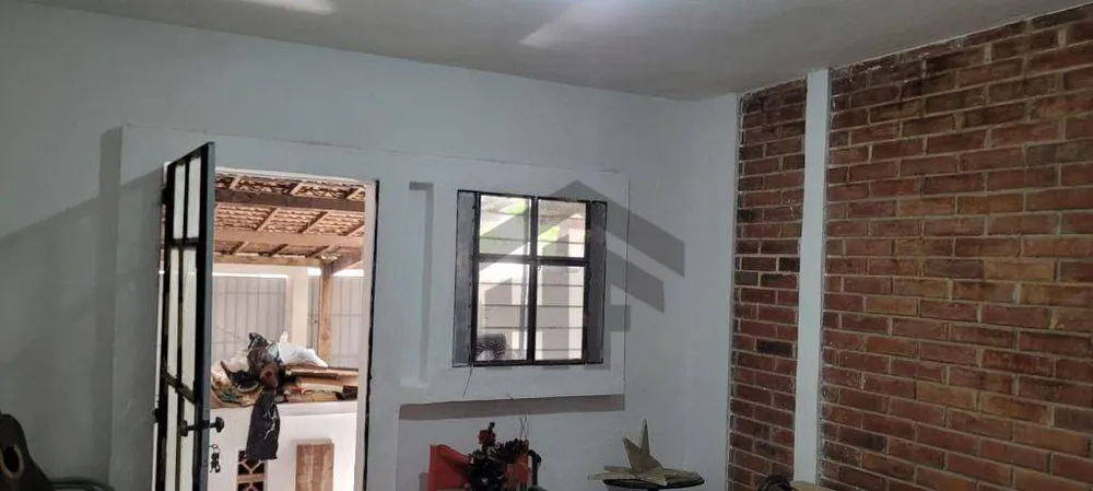 Casa, 6 quartos, 150 m² - Foto 4