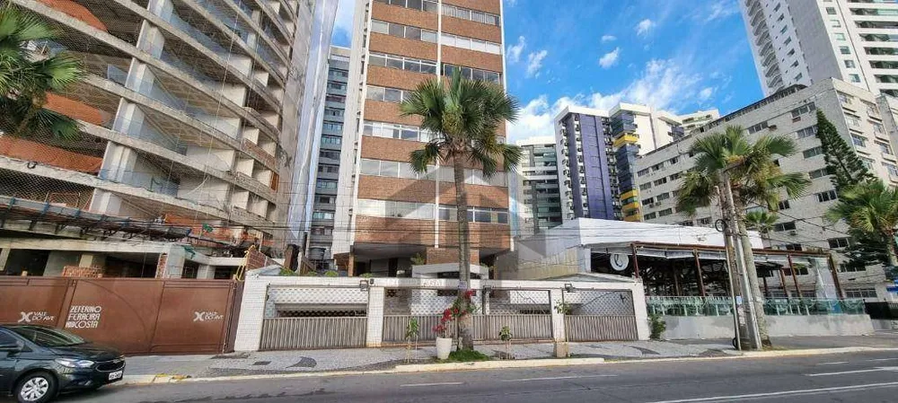 Apartamento, 3 quartos, 144 m² - Foto 2