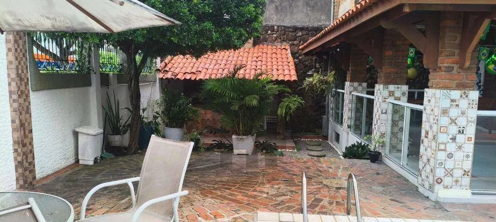 Casa, 4 quartos, 380 m² - Foto 5