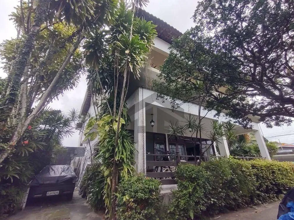 Casa, 6 quartos, 450 m² - Foto 2