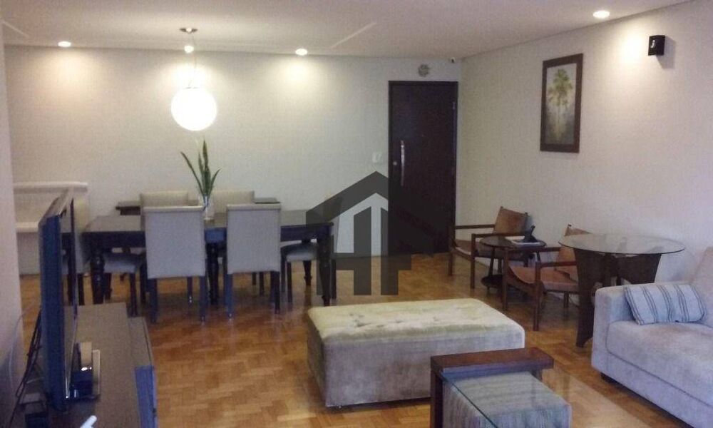 Apartamento à venda com 3 quartos, 160m² - Foto 2