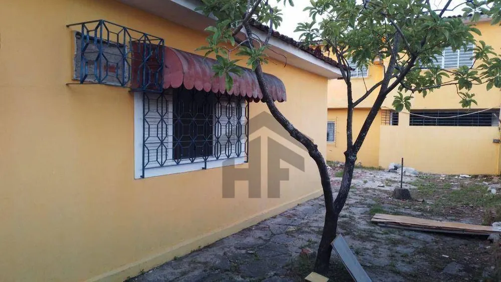 Casa, 3 quartos, 223 m² - Foto 2