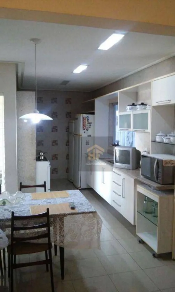 Casa, 4 quartos, 260 m² - Foto 14