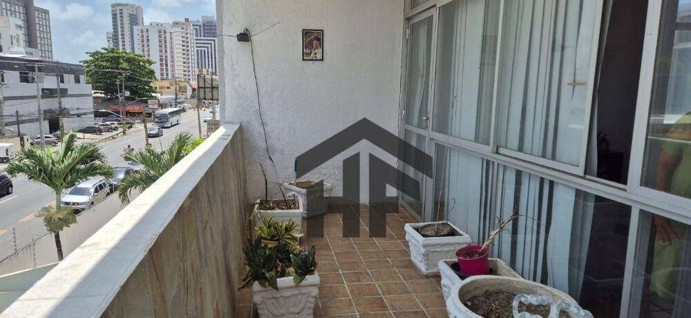 Apartamento, 4 quartos, 260 m² - Foto 2