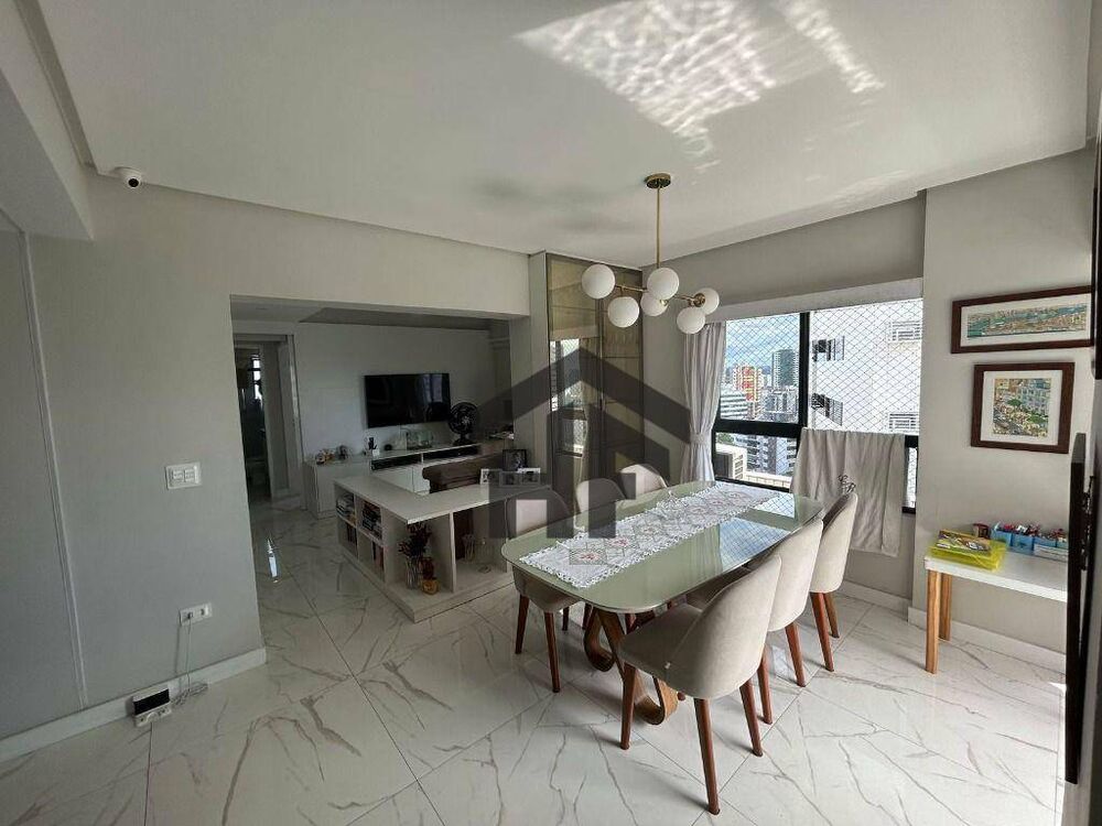 Apartamento à venda com 2 quartos, 80m² - Foto 1