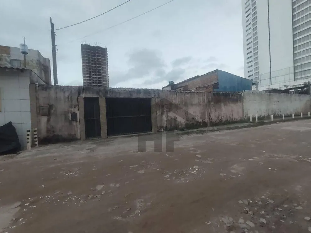Casa, 4 quartos, 276 m² - Foto 2