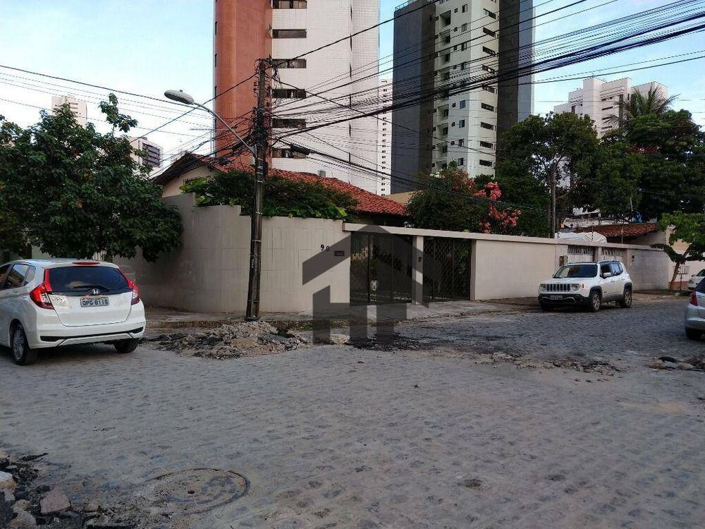 Casa, 4 quartos, 330 m² - Foto 1