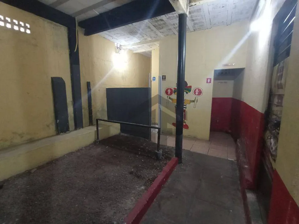 Casa, 6 quartos, 371 m² - Foto 10