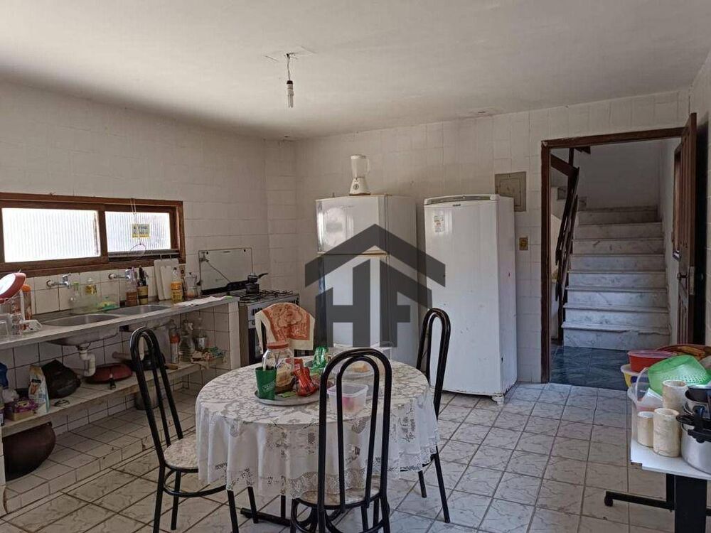 Casa, 4 quartos, 250 m² - Foto 9