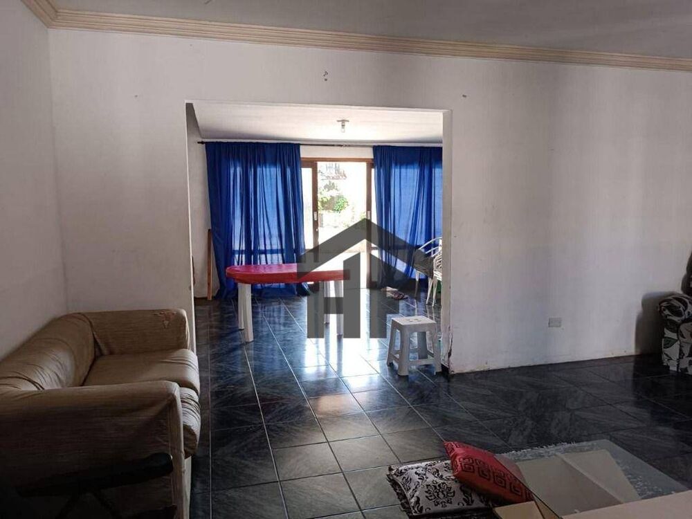 Casa, 4 quartos, 250 m² - Foto 4