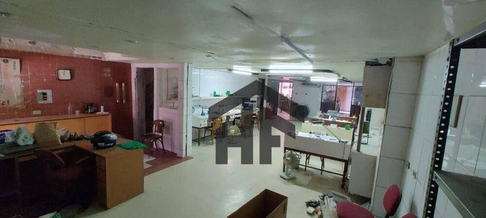 Casa, 1 quarto, 303 m² - Foto 3