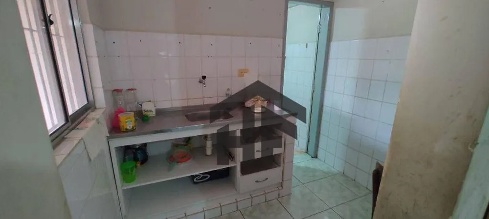 Casa, 1 quarto, 303 m² - Foto 7