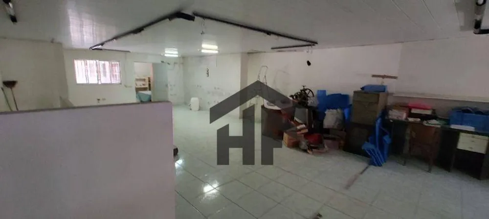 Casa, 1 quarto, 303 m² - Foto 12