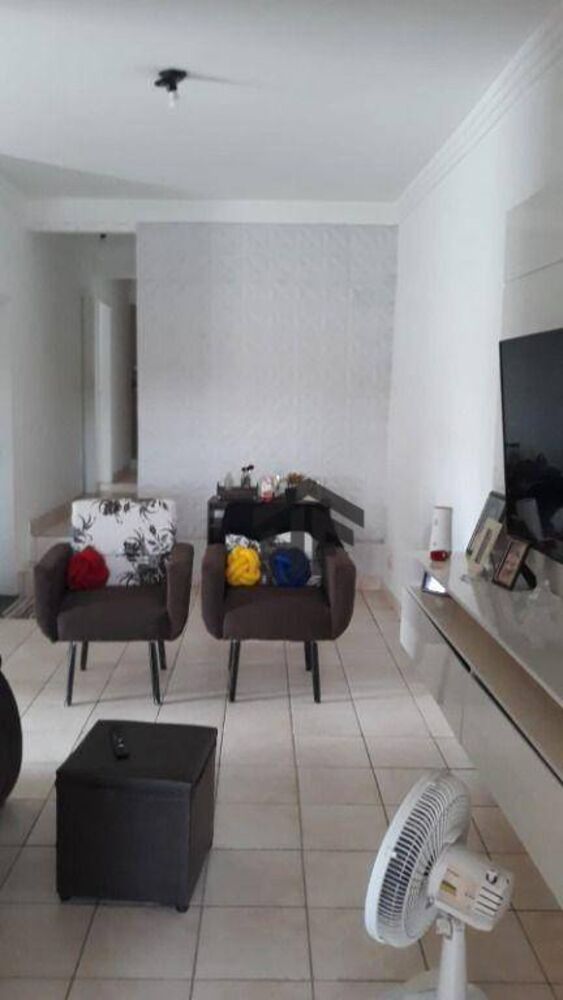 Casa, 3 quartos, 180 m² - Foto 2