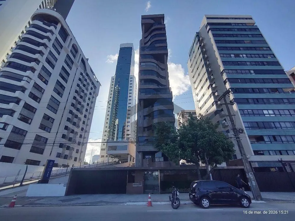 Apartamento, 4 quartos, 225 m² - Foto 1