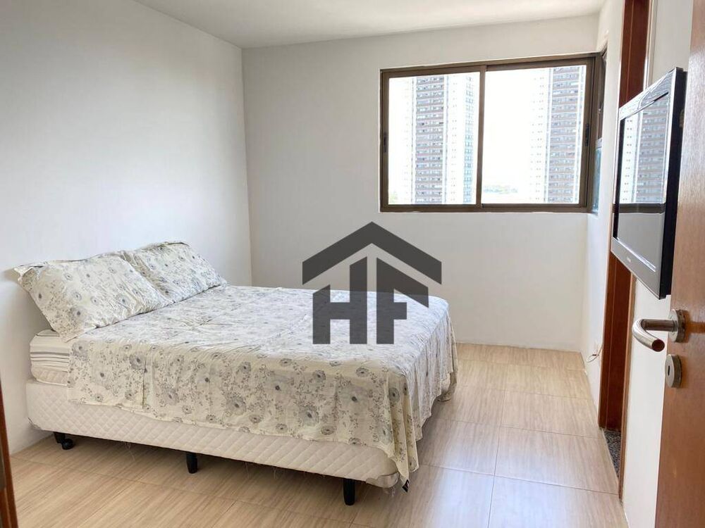 Apartamento à venda com 4 quartos, 207m² - Foto 5