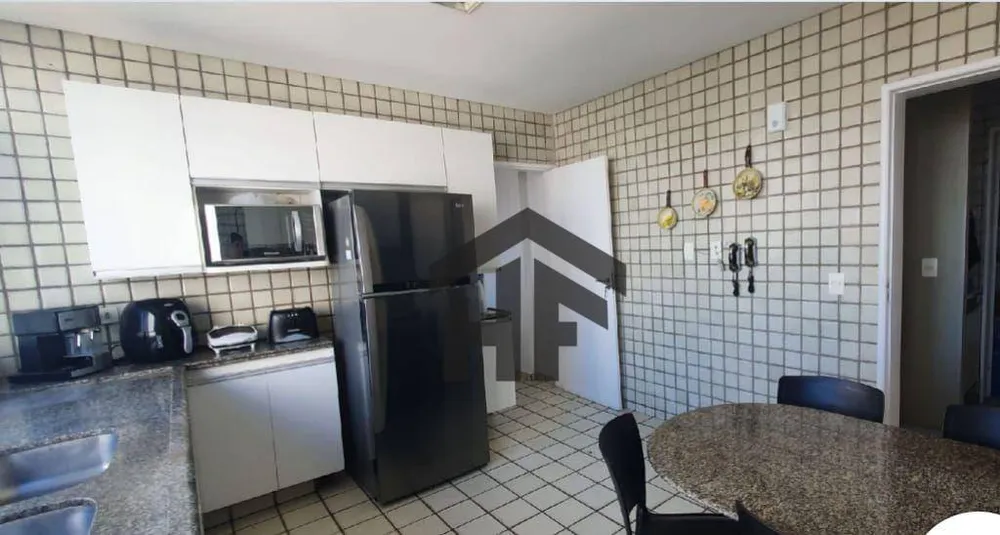 Apartamento, 4 quartos, 220 m² - Foto 11