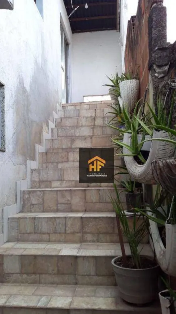 Casa, 4 quartos, 214 m² - Foto 1