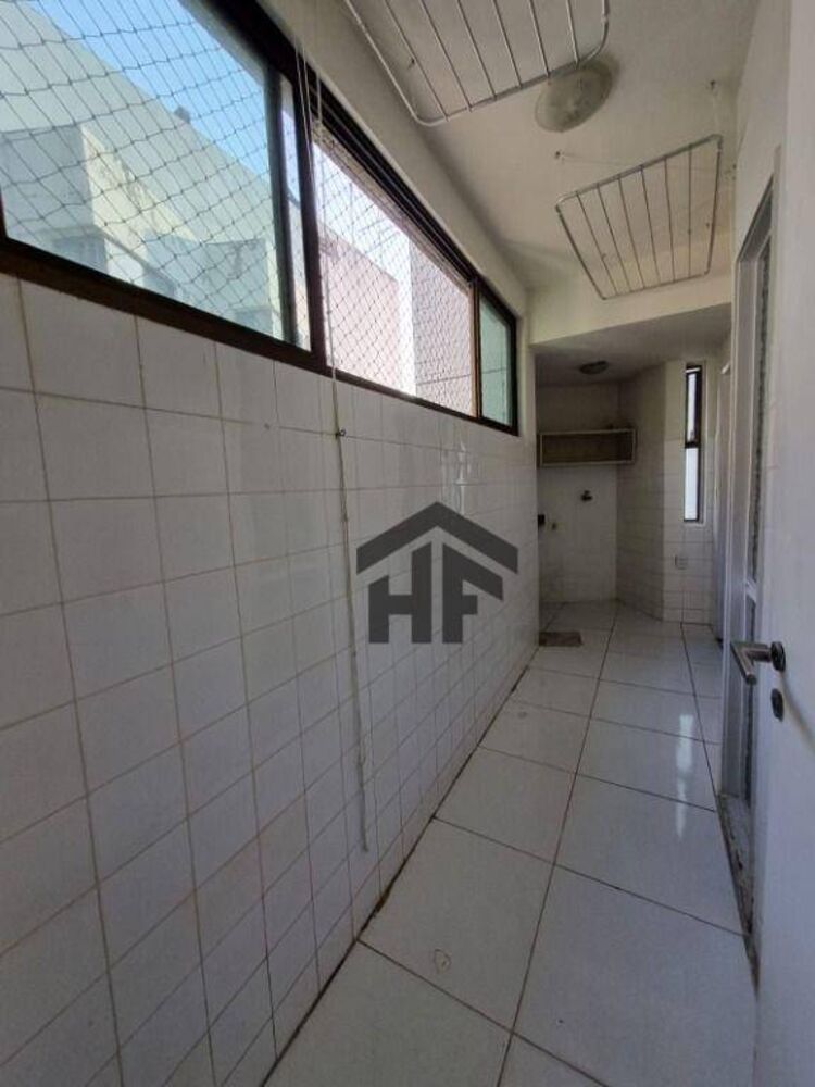 Apartamento à venda com 3 quartos, 149m² - Foto 10