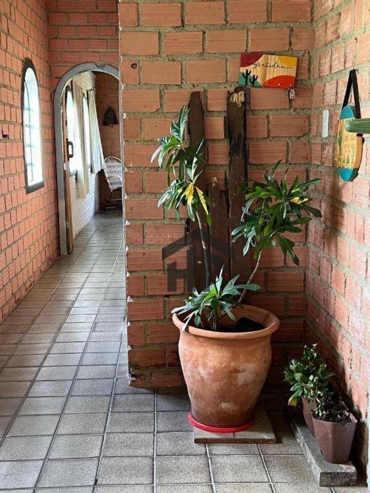 Casa, 4 quartos, 300 m² - Foto 9