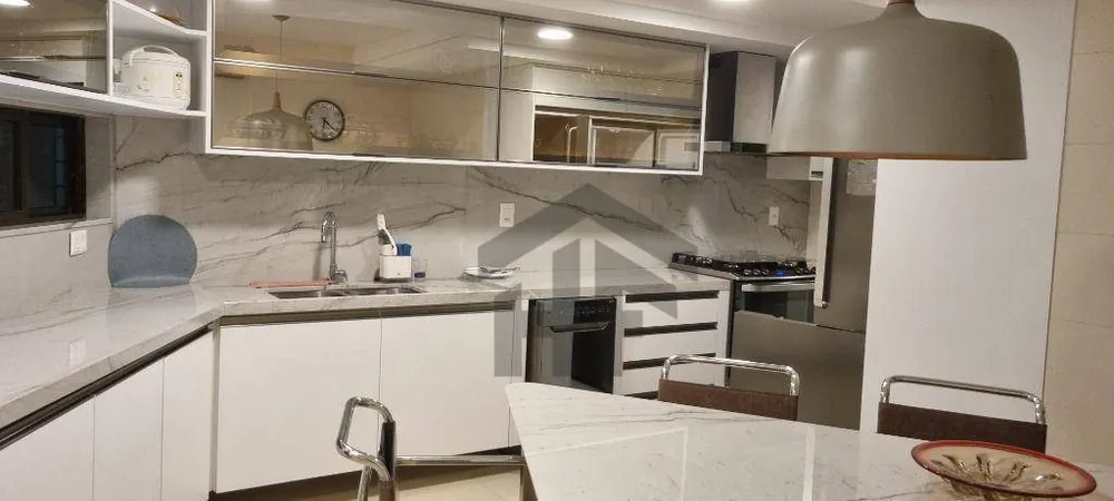Apartamento, 3 quartos, 211 m² - Foto 11